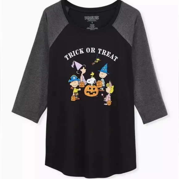 Torrid Peanuts Halloween Trick Or Treat Henley 3/5 Sleeves 4x - Picture 1 of 8